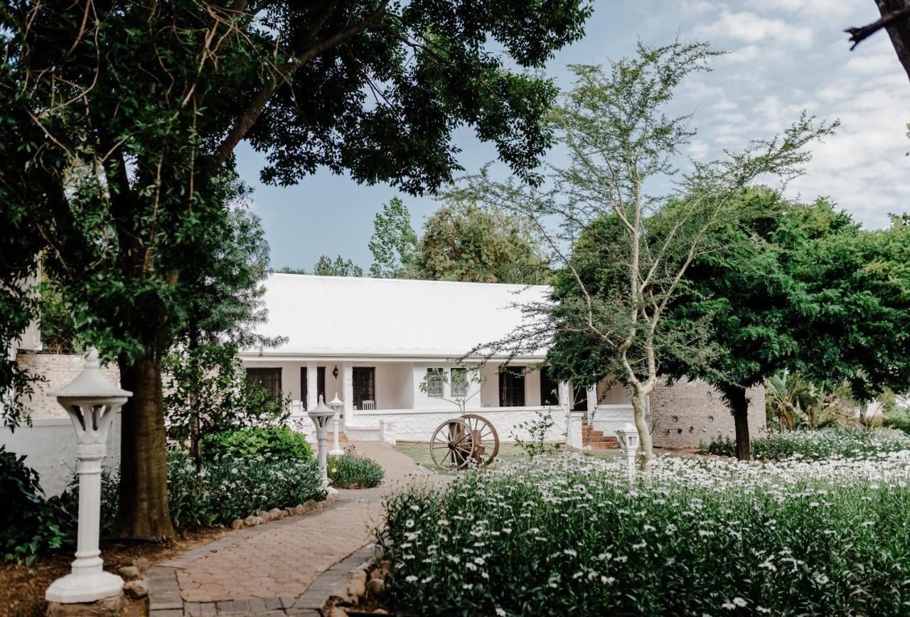 De Opstal Country Lodge Oudtshoorn Zewnętrze zdjęcie